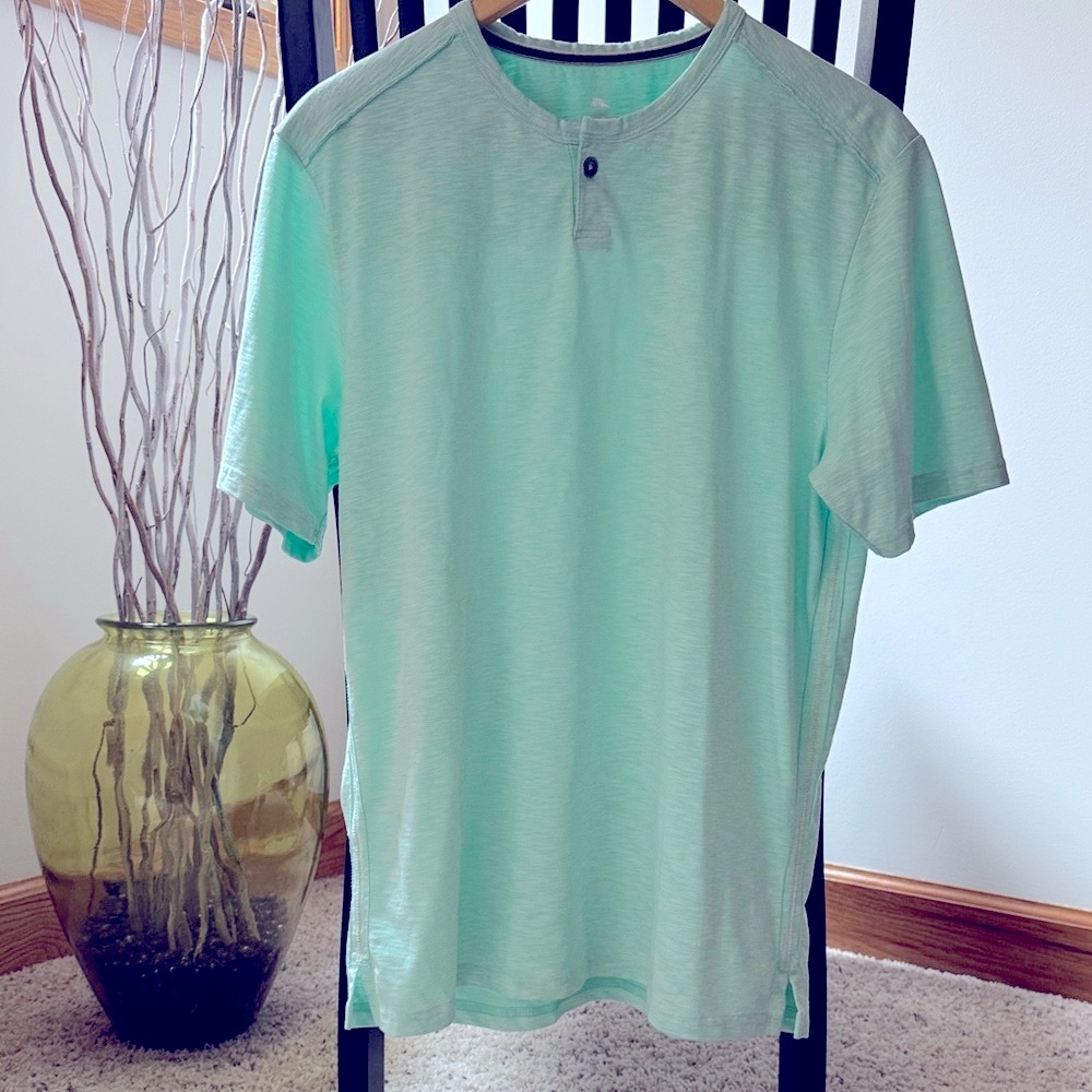 Tommy Bahama IslandZone Mint Green One Button Henley, M